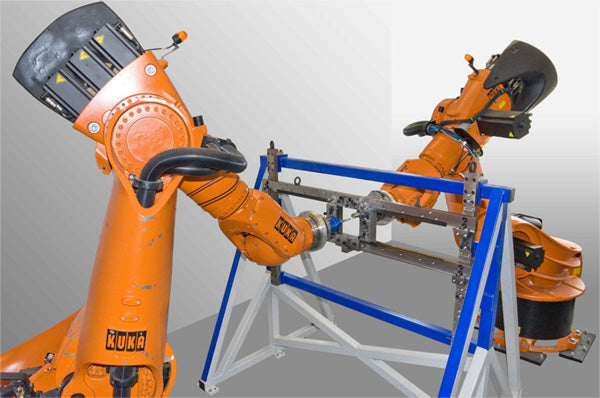 Ruhr Universität Bochum, Blechbearbeitung im Roboforming Verfahren mit Zahnradpumpen zur Schmierölversorgung