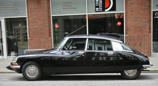 Citroën D Super 5 - ID - Citroen CX Prestige Erneuerung des Benzinschlauches und Benzinfilters