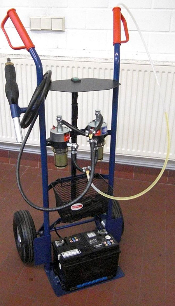 Rotek Batteriepumpe Kanisterpumpe Umfüllpumpe Saugpumpe Absaugpumpe von  Diesel Öl Wasser und ähnlichem - 1 
